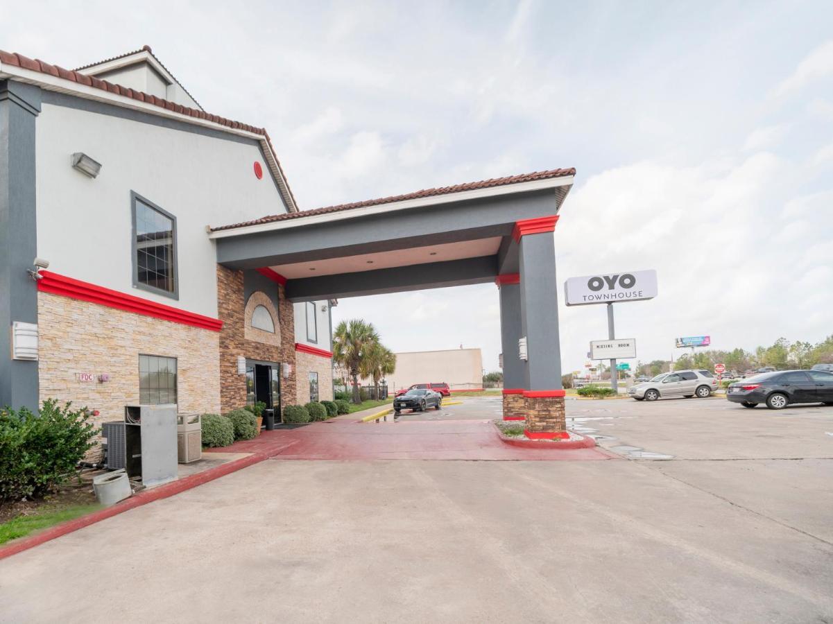 Baymont By Wyndham Houston North Exterior foto